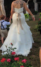 Load image into Gallery viewer, David&#39;s Bridal &#39;Mermaid Tiered Ivory&#39; size 10 used wedding dress back view on bride
