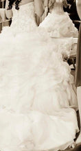 Load image into Gallery viewer, Mori Lee &#39;Angelina Facenda 1211&#39; wedding dress size-06 PREOWNED
