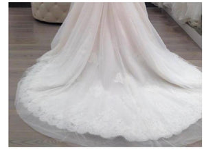 Paloma Blanca '4506' size 10 new wedding dress view of train