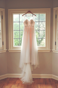 BHLDN '37595295' wedding dress size-02 PREOWNED