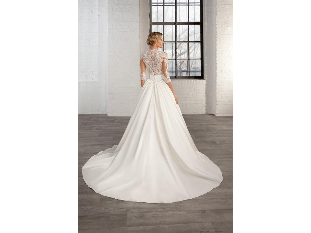 Cosombella '7746' size 4 used wedding dress back view on model
