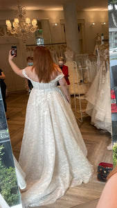 Hayley Paige 'Monet' wedding dress size-18 NEW