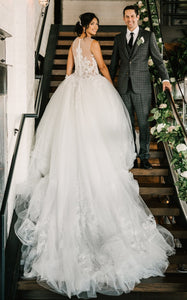 Randy Fenoli 'Brussels' wedding dress size-06 PREOWNED