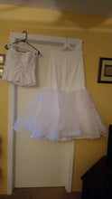 Load image into Gallery viewer, David&#39;s Bridal &#39;Beautiful&#39; size 16 new wedding dress view of slip

