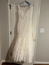 Load image into Gallery viewer, Morilee &#39;5265&#39; wedding dress size-06 PREOWNED
