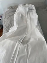 Load image into Gallery viewer, Essense of Australia &#39;D2627&#39; wedding dress size-06 NEW
