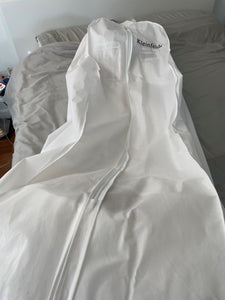 Essense of Australia 'D2627' wedding dress size-06 NEW