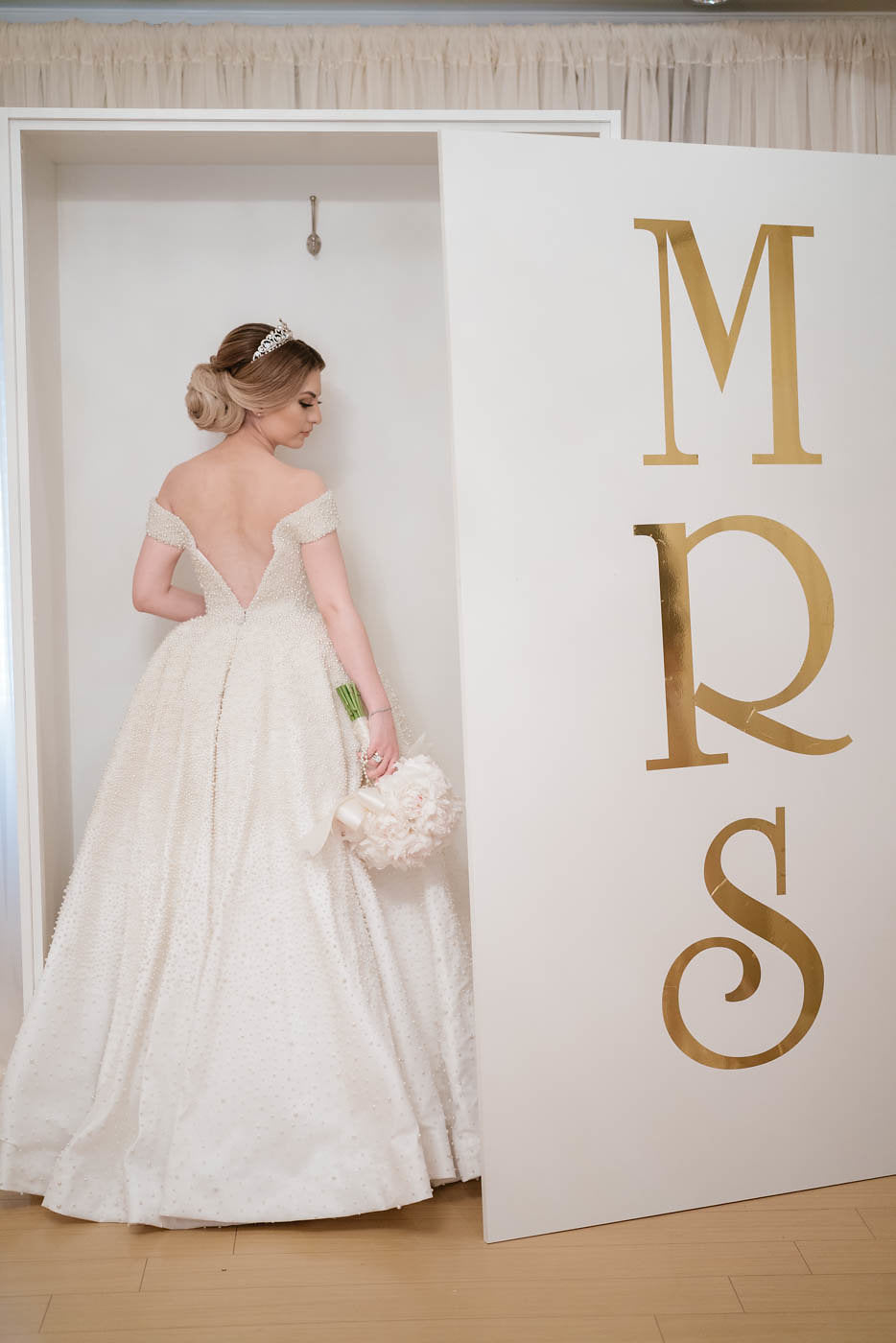 Charbel Zoe 'Custom' size 2 used wedding dress back view on bride
