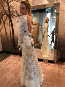Watters 'Luna' size 8 new wedding dress back view on bride