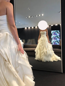 Vera Wang 'Diana' wedding dress size-04 NEW