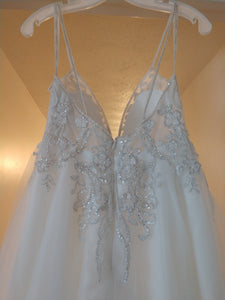 Galina Signature 'Organza Sheer Beaded A-line' wedding dress size-04 NEW