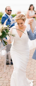Vagabond 'Phoenix' wedding dress size-08 PREOWNED