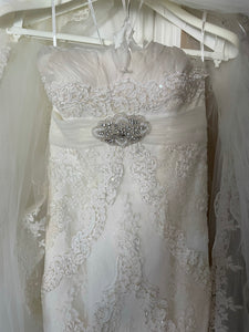 Pronovias 'Barcelona ' wedding dress size-02 NEW