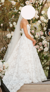 Monique Lhuillier 'Emilia' wedding dress size-00 PREOWNED