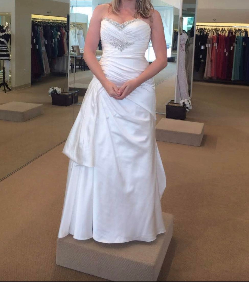 Demetrios 'Custom' size 12 used wedding dress front view on bride