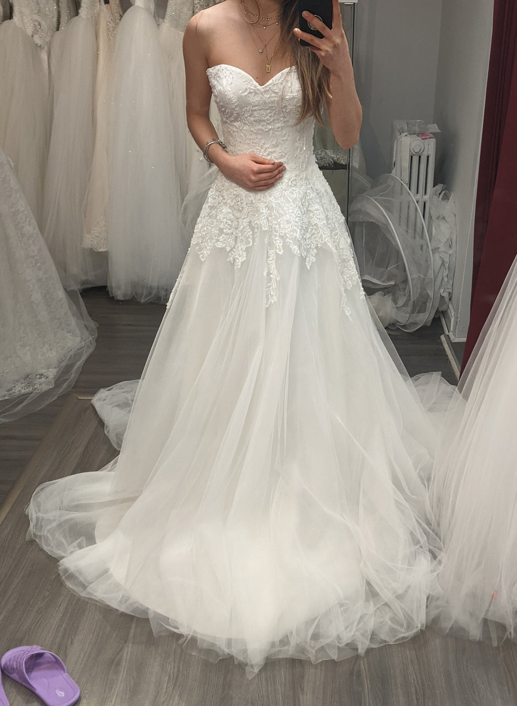 Blue Bridal Boutique '1032' wedding dress size-08 NEW