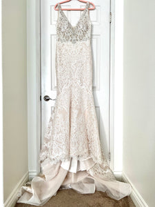 Badgley Mischka 'Cindy' wedding dress size-04 SAMPLE