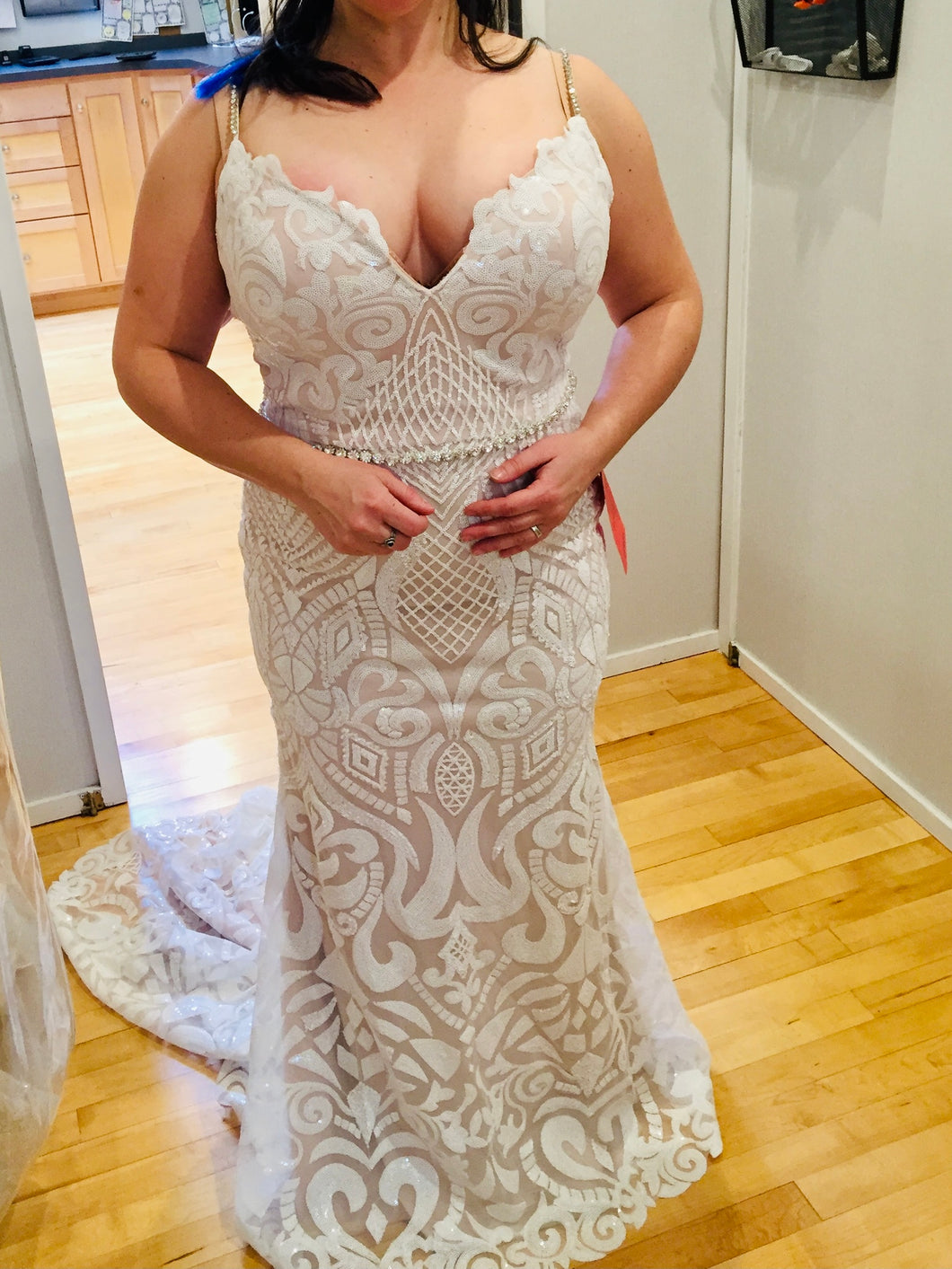 Ashley & Justin Bride '10495' wedding dress size-12 NEW