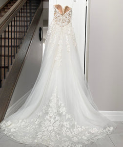 Mori Lee '2044' wedding dress size-02 PREOWNED