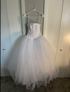 David's Bridal 'Tulle Wedding Dress with Corseted Satin Bodice' wedding dress size-02 PREOWNED