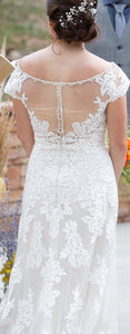  'None' wedding dress size-00 PREOWNED