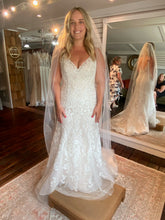 Load image into Gallery viewer, Rebecca Ingram &#39;20RT228&#39; wedding dress size-10 NEW
