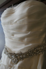 Load image into Gallery viewer, Rivini &#39;Elizabetta&#39; Silk Strapless - Rivini - Nearly Newlywed Bridal Boutique - 4
