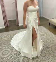 Load image into Gallery viewer, Justin Alexander &#39;99171/ Garrison&#39; wedding dress size-08 NEW
