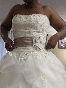 Mori Lee '84-26' wedding dress size-12 NEW