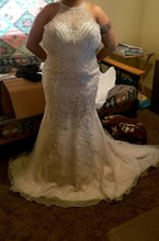 Load image into Gallery viewer, Demetrios &#39;693&#39; wedding dress size-12 NEW
