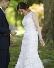 Load image into Gallery viewer, BHLDN &#39;Adalynn Gown &#39; wedding dress size-04 PREOWNED

