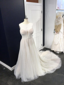 Morilee 'Charlize 5928' wedding dress size-24 NEW