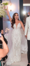 Load image into Gallery viewer, Ines Di Santo &#39;Kas&#39; wedding dress size-08 PREOWNED
