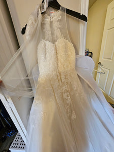 Anomalie 'Custom made' wedding dress size-04 NEW