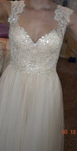 Load image into Gallery viewer, Watters &#39;Calanthe&#39; size 0 new wedding dress front view on bride
