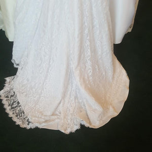 Alfred Angelo '2208'