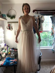 Alvina Valenta 'Ti Adora' wedding dress size-08 NEW