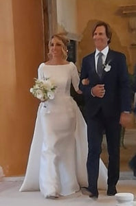 Manu Garcia 'Oporto' wedding dress size-04 PREOWNED