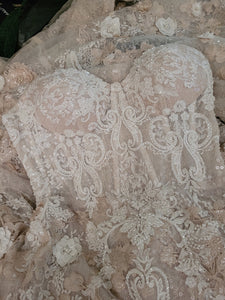 Eva Lendel 'SANTA' wedding dress size-06 PREOWNED