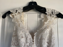 Load image into Gallery viewer, Maggie Sottero &#39;Chauncey&#39; wedding dress size-06 NEW
