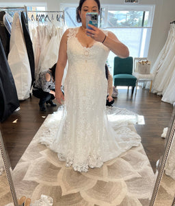 Martin Thornburg 'Marissa' wedding dress size-20 NEW