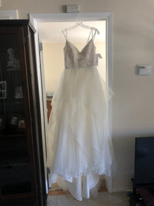 David's Bridal 'Ballgown' wedding dress size-08 NEW