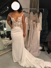 Load image into Gallery viewer, Ines Di Santo &#39;Siren &#39; wedding dress size-04 SAMPLE
