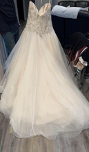 Load image into Gallery viewer, kenneth winston &#39;1562&#39; wedding dress size-16 NEW
