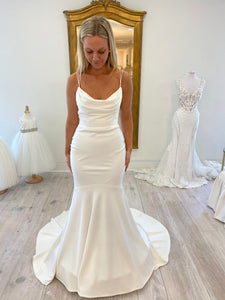Theia '8917616' wedding dress size-02 NEW