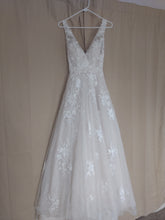 Load image into Gallery viewer, Maggie Sottero &#39;Meryl Lynette&#39; size 0 used wedding dress front view on hanger
