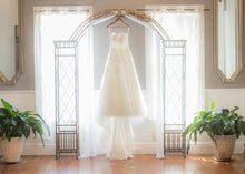 Load image into Gallery viewer, Sophia Tolli &#39;Cut Number 1042Y&#39; wedding dress size-04 PREOWNED
