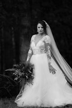 Load image into Gallery viewer, Hayley Paige &#39;6556&#39; wedding dress size-12 PREOWNED
