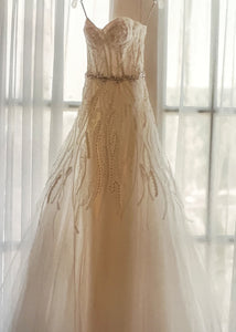 Monique Lhuillier 'Candy' wedding dress size-04 PREOWNED