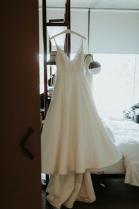 Kate McDonald 'Duniway' wedding dress size-06 PREOWNED